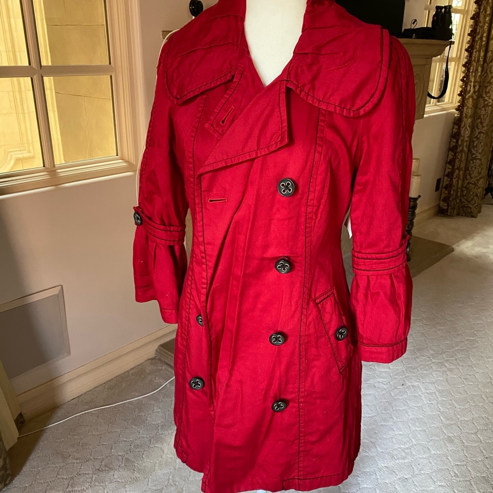 3/4 sleeve trench type coat